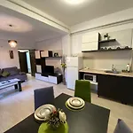 Ella T2 Apartament *