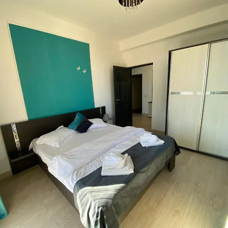 Ella T2 Apartment